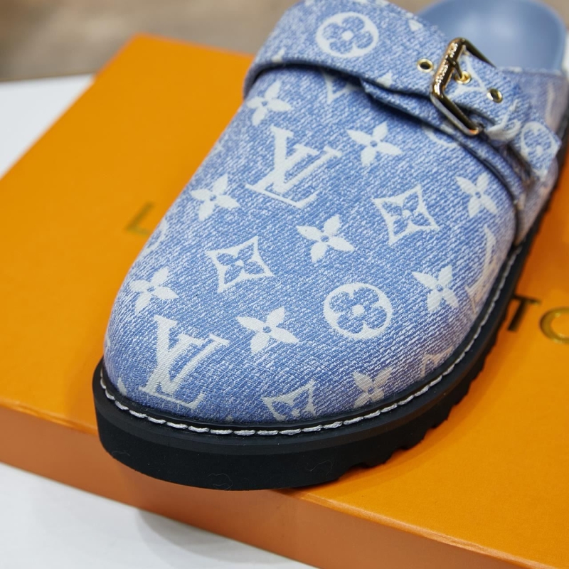 Louis Vuitton Slippers